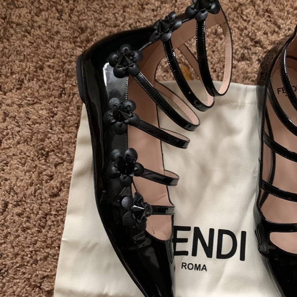 FENDI flower flats 38 - Picture 3 of 9